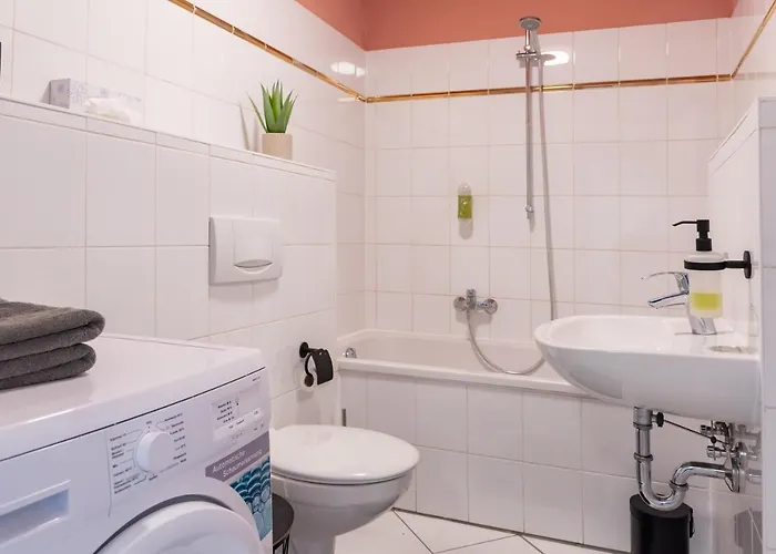 Apartament Three / Wifi / Netflix / 3 Getrennte Betten *